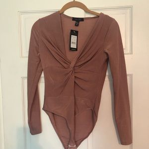🌸NWT Blush-colored New Look body suit